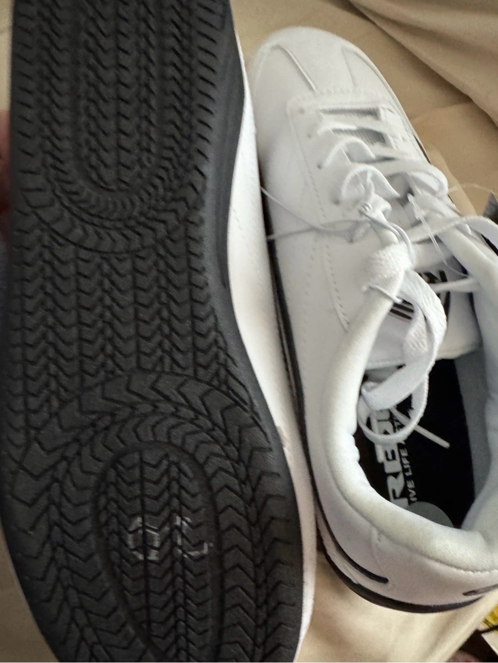 Men’s 9.5 RB Sneakers, White With Black Stripe - Picture 5 of 7